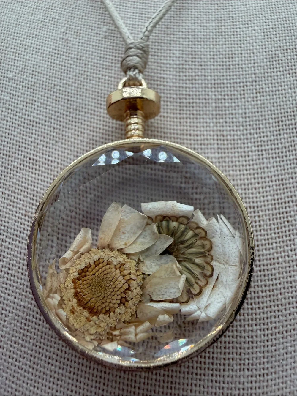 Vintage resin flower corded necklace